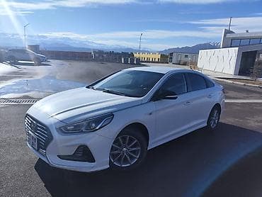Hyundai Sonata: 2018 г., 2 л, Автомат, Бензин, Седан — 3