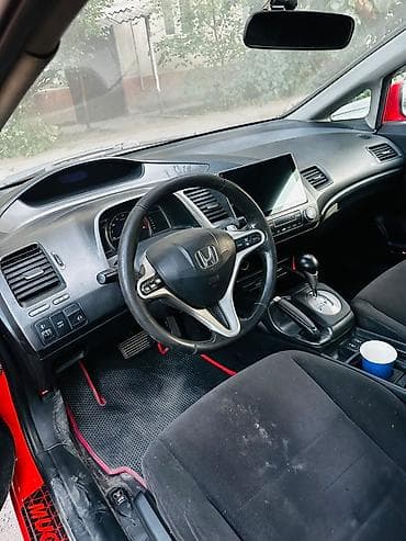 01: Honda Civic: 2006 г., 1.8 л, Автомат, Бензин, Седан — 7