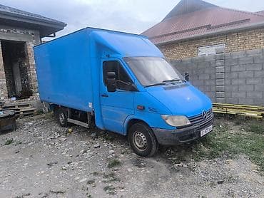 мерседес 210 капот: Легкий грузовик, Mercedes-Benz, Стандарт — 3