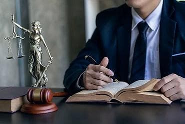 чистота: Юридические услуги Оказываю квалифицированные юридические услуги в — 1