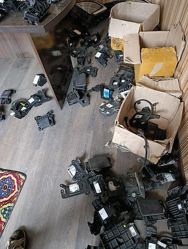 w210 cdi: Автозапчасти для корейских и японских автомобилей — большой складской — 9