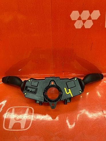 s7 fe: Блок подрулевых переключателей Hyundai Sonata L4NA 2018 (б/у) — — — — 5