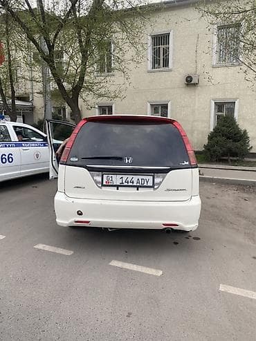 audi c4: Honda Stream: 2005 г., Автомат, Бензин, Минивэн — 3