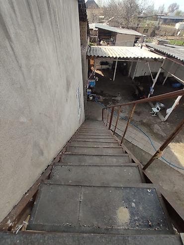 двухярусная кровать бу: Продаю лестницу — 1