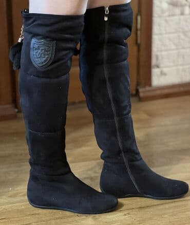 Продаю зимние ботфорты 39 размер. Очень теплые at lalafo.kg Продаю зимние ботфорты 39 размер. Очень теплые