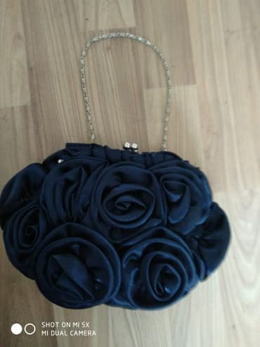 Синяя сумочка новая,с Германии,бежевая в хорошем состоянии