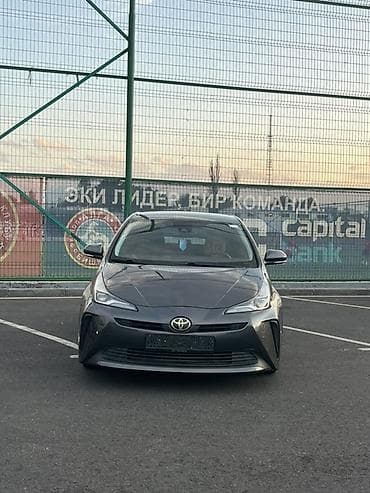 4runner 2017: Toyota Prius: 2019 г., Гибрид, Хэтчбэк — 1