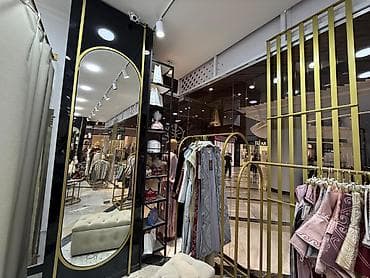 Соода жабдуулары: Кронштейн Кийимдер үчүн, Материалы: Металл, Күзгүсү менен, Колдонулган — 1