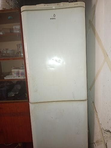 Холодильник Indesit, Двухкамерный, No frost