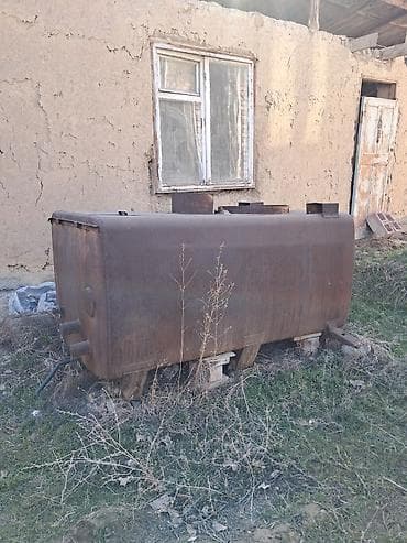 бак авто: Цистерна 3 м3 — 1