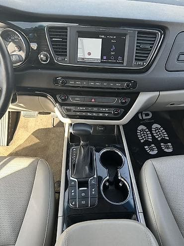 sprinter 2003: Kia Carnival: 2019 г., 2.2 л, Автомат, Дизель, Минивэн — 7