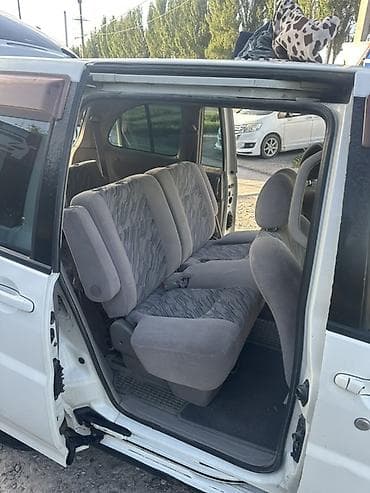 хонда степвагон 1: Nissan Liberty: 2000 г., 2 л, Автомат, Бензин, Вэн/Минивэн — 5