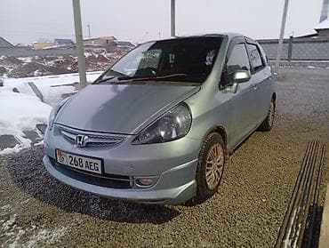 российский фит: Honda Fit: 2001 г., 1.3 л, Вариатор, Бензин, Хэтчбэк — 1