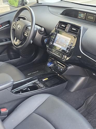 Продажа авто: Toyota Prius: 2019 г., 1.8 л, Вариатор, Гибрид, Хэтчбэк — 10