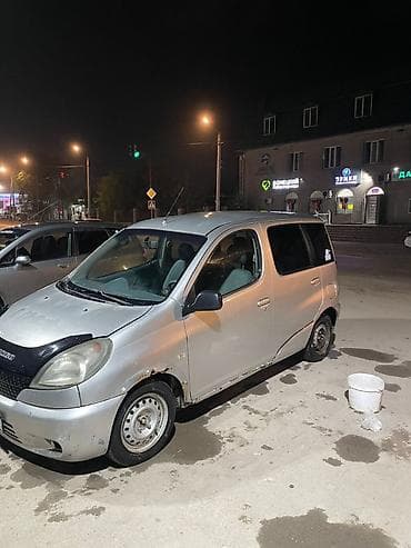 задний бампер мпв: Toyota Funcargo: 2002 г., 1.3 л, Механика, Бензин, Минивэн — 3