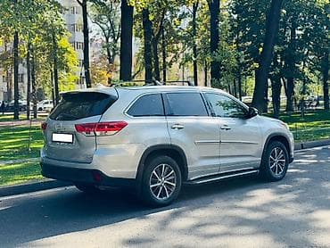 prius v: Toyota Highlander: 2018 г., 3.5 л, Автомат, Бензин, Кроссовер — 2