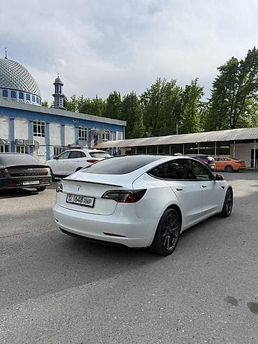 авто тесла: Tesla Model 3: 2023 г., Электромобиль, Седан — 6