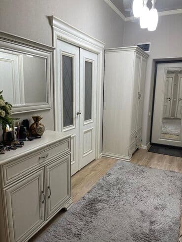 сколько стоит трехкомнатная квартира в бишкеке: 3 комнаты, 72 м², Сталинка, 3 этаж, Евроремонт — 8