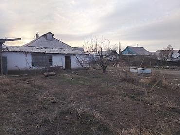 продажа дома кун туу: Продаётся жилой дом с большим приусадебным участком. Описание дома: - — 4