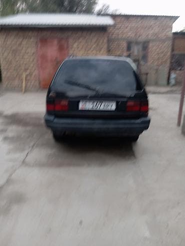 forester 2004: Volkswagen Passat: 1990 г., 2 л, Механика, Бензин, Универсал — 4