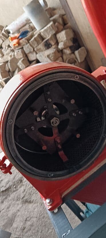 Контейнеры: Дроблика корма — 9