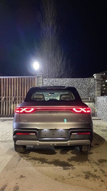 домкрат для машины: BYD : 2025 г., 0.1 л, Автомат, Электромобиль, Внедорожник — 4