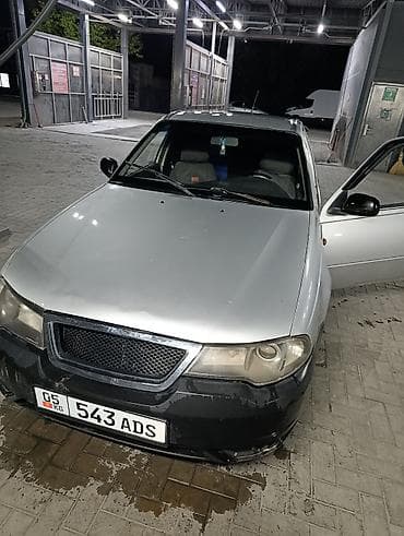 Продается легковой автомобиль седан/лифтбек серебристого цвета — 9