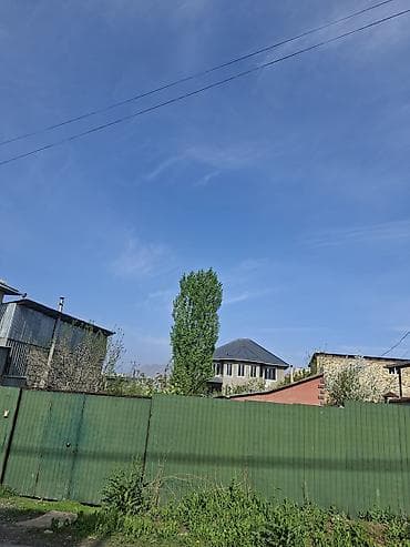 Квартира берилет хбкадан 2 комнатанын 1 комнатасы берилет
