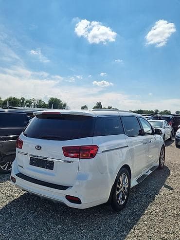 kia karnaval: Kia Carnival: 2019 г., 2.2 л, Автомат, Дизель, Минивэн — 5