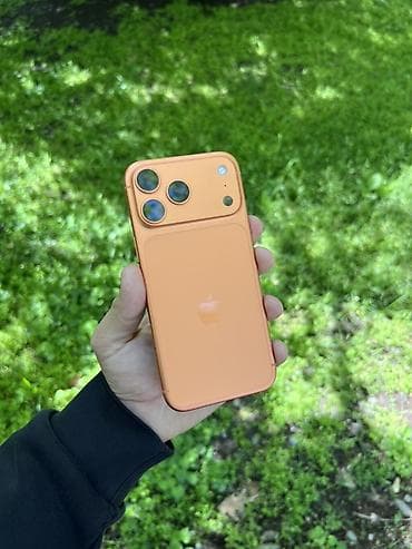 Продаю 17 Pro Max |256GB| |🔋100%| 61 цикл |цвет Оранжевый🟠|