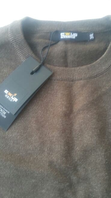 Прокат одежды: Мужская кофта. Новая. Кашемир. Очень теплая,легкая. Размер — 1