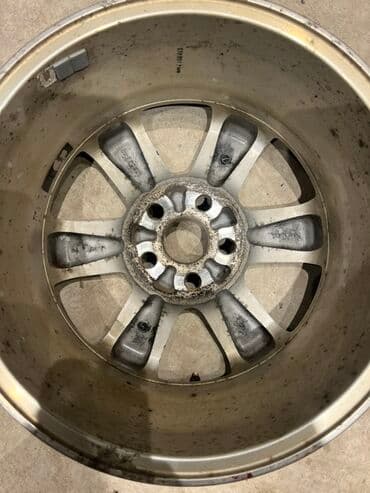 купить диски на уаз буханка: Литые Диски R 15 Toyota, 1 шт, отверстий - 5, Б/у — 5