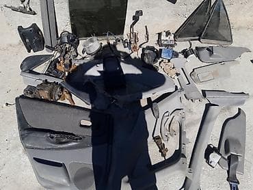 багажник mazda demio: Мазда 323 F Почти полный запчасты бар баасы договорный тел — 1