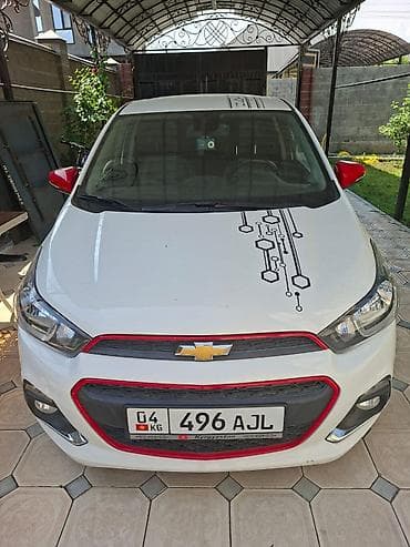 электромобиль такси: Chevrolet Spark: 2017 г., 1 л, Бензин, Седан — 4