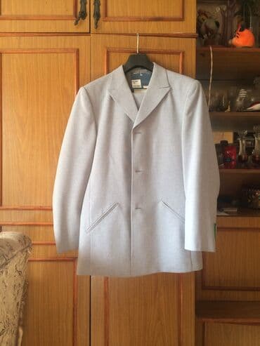 на прокат военная форма: Костюм мужской. Размер 48. Производство Германия — 2