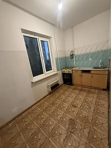 1 комната, 36 м², 105 серия, 3 этаж, Старый ремонт — 4