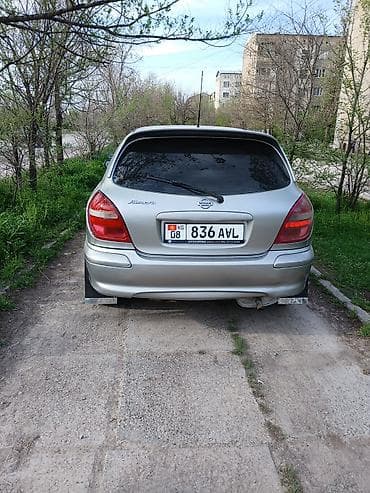 Nissan Almera Tino: 2001 г., 1.5 л, Ручные, Бензин, Минивэн