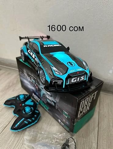 ЦЕНЫ УКАЗАНЫ НА ФОТО. Машинка на пульте полностью светится, звуковой at lalafo.kg ЦЕНЫ УКАЗАНЫ НА ФОТО. Машинка на пульте полностью светится, звуковой