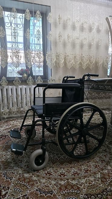 инвалидная коляска отдам даром бишкек: Инвалидная коляска большим подемным весом 100+кг - Складная стальная — 2