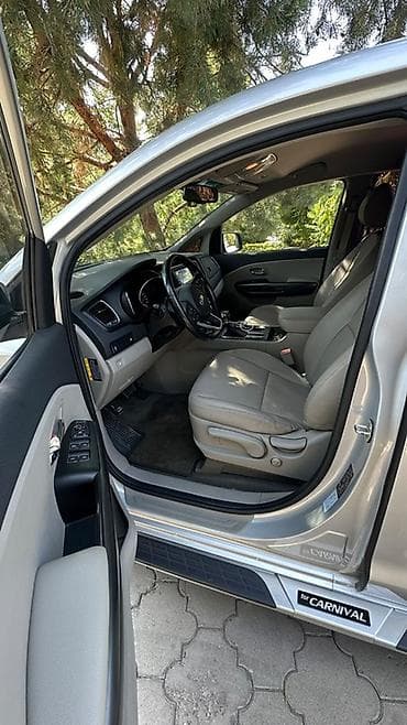 sprinter 2 7: Kia Carnival: 2020 г., 2.2 л, Автомат, Дизель, Минивэн — 9