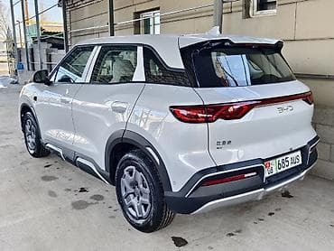 abs prius: BYD Yuan Up: 2025 г., Электромобиль, Кроссовер — 4