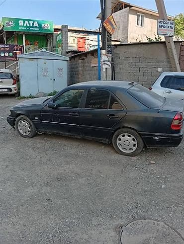 v class: Mercedes-Benz C-Class: 1996 г., 0.2 л, Автомат, Седан — 1