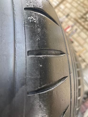 bid e5: Шины 255 / 35 / R 19, Лето, Б/у, Пара, Легковые, Италия, Michelin — 5