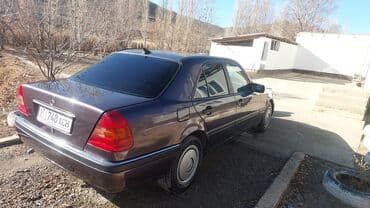 дом меняю: Mercedes-Benz C-Class: 1995 г., 1.8 л, Механика, Бензиновая, Седан — 8