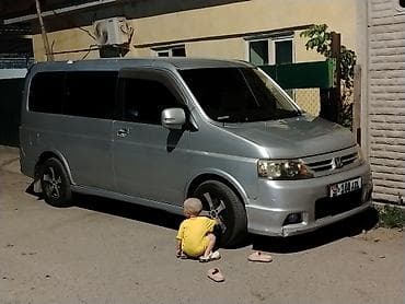 Honda Stepwgn: 2004 г., 2 л, Автомат, Минивэн — 6