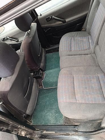 step rf3: Volkswagen Amarok: 1992 г., Ручные, Бензин, Минивэн — 7