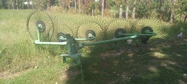 тракторы и сельскохозяйственные машины: Модель: 40, Б/у, 1989 г., С пресс-подборщиком — 5