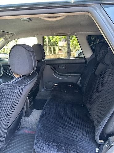 Subaru Legacy: 2002 г., 2 л, Автомат, Бензин, Универсал — 8