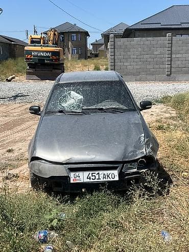 Daewoo : 2012 г., 1.6 л, Механика, Бензин, Хэтчбэк