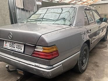 audi 80: Mercedes-Benz W124: 1988 г., 2.3 л, Механика, Бензин, Седан — 5